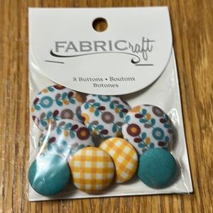 FabriCraft fabric covered buttons 8 pack - $1 if bundled